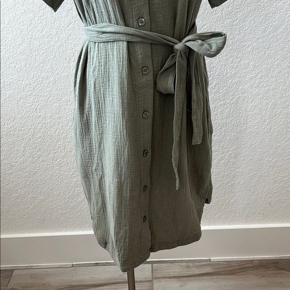 Weatherproof Olive Green Button-Down Dress - Picture 4 of 10